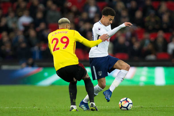 行球员签约 行球员签约