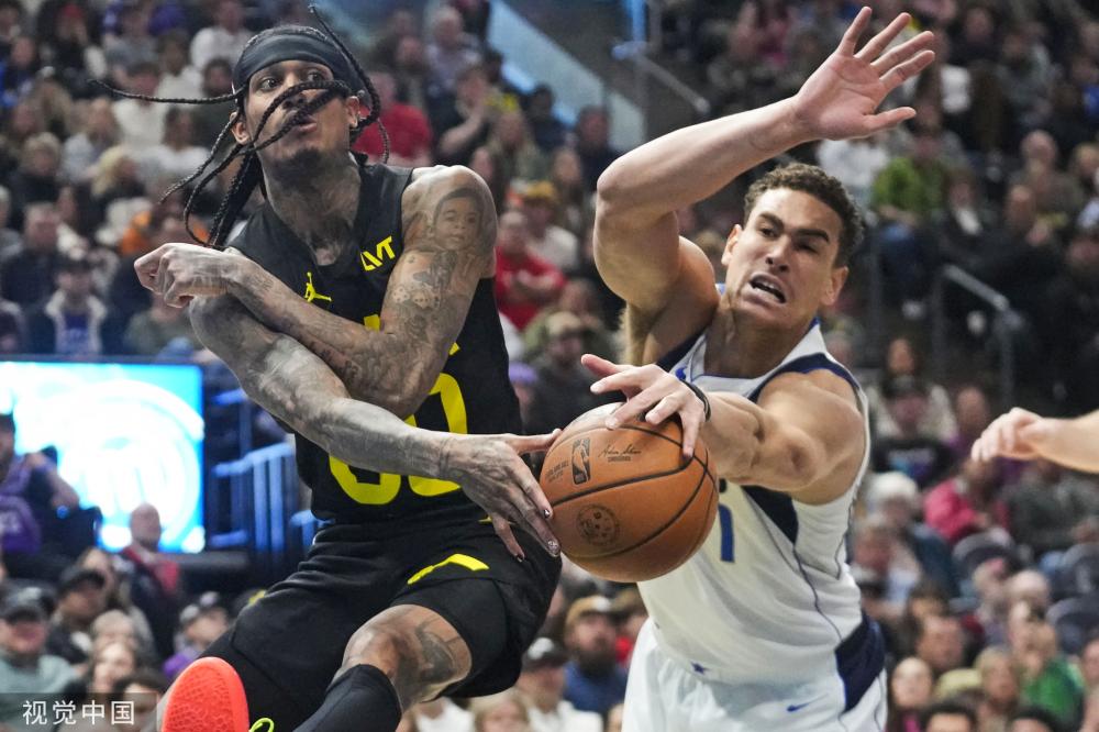 西甲官方晒国家德比历史战绩：巴萨75胜306球，皇马79胜305球.